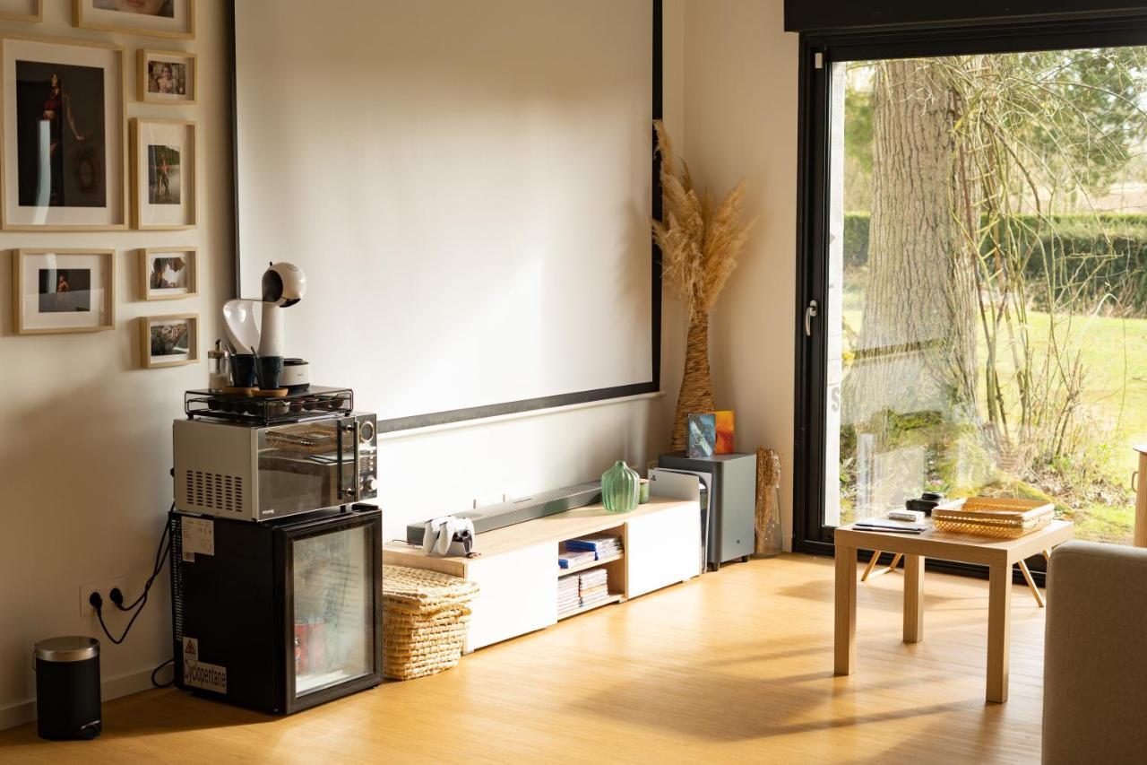 Capsule Nature & Photos - Jacuzzi - Netflix & Home Cinema - Ps5 & Jeu Thun-Saint-Martin Luaran gambar
