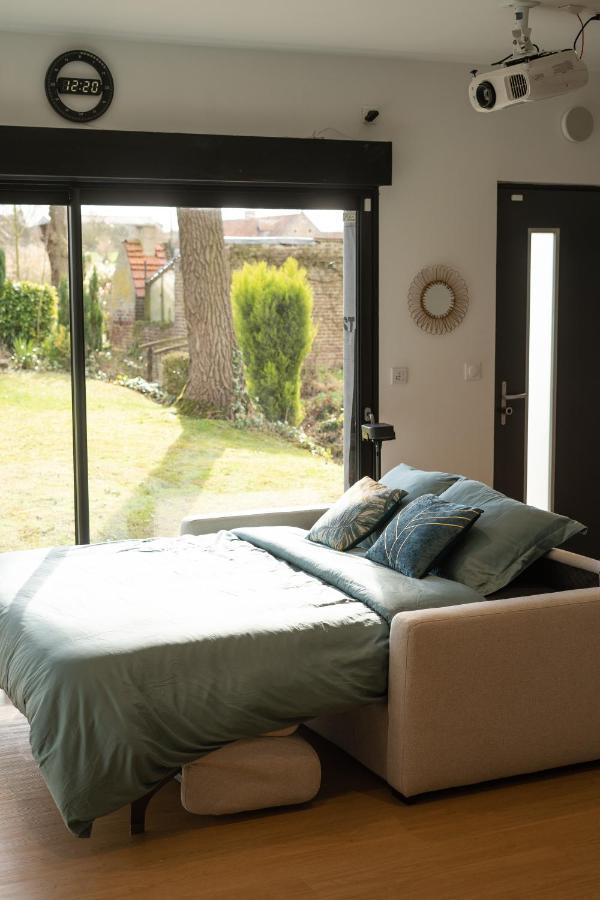 Capsule Nature & Photos - Jacuzzi - Netflix & Home Cinema - Ps5 & Jeu Thun-Saint-Martin Luaran gambar