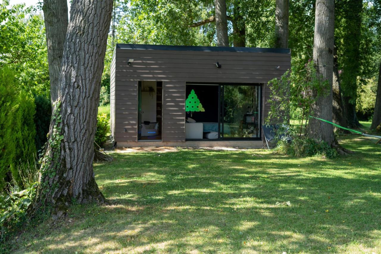 Capsule Nature & Photos - Jacuzzi - Netflix & Home Cinema - Ps5 & Jeu Thun-Saint-Martin Luaran gambar